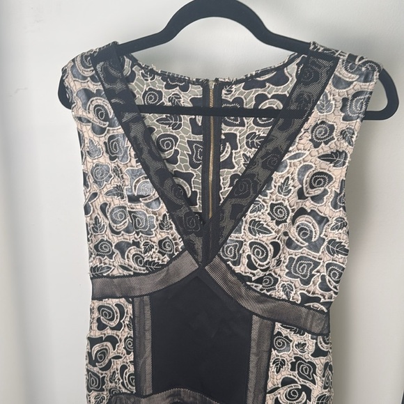 Elegant Tracy Reese Black Rose Embroidered Lace Floral Cocktail Dress Size 10 - Picture 3 of 9